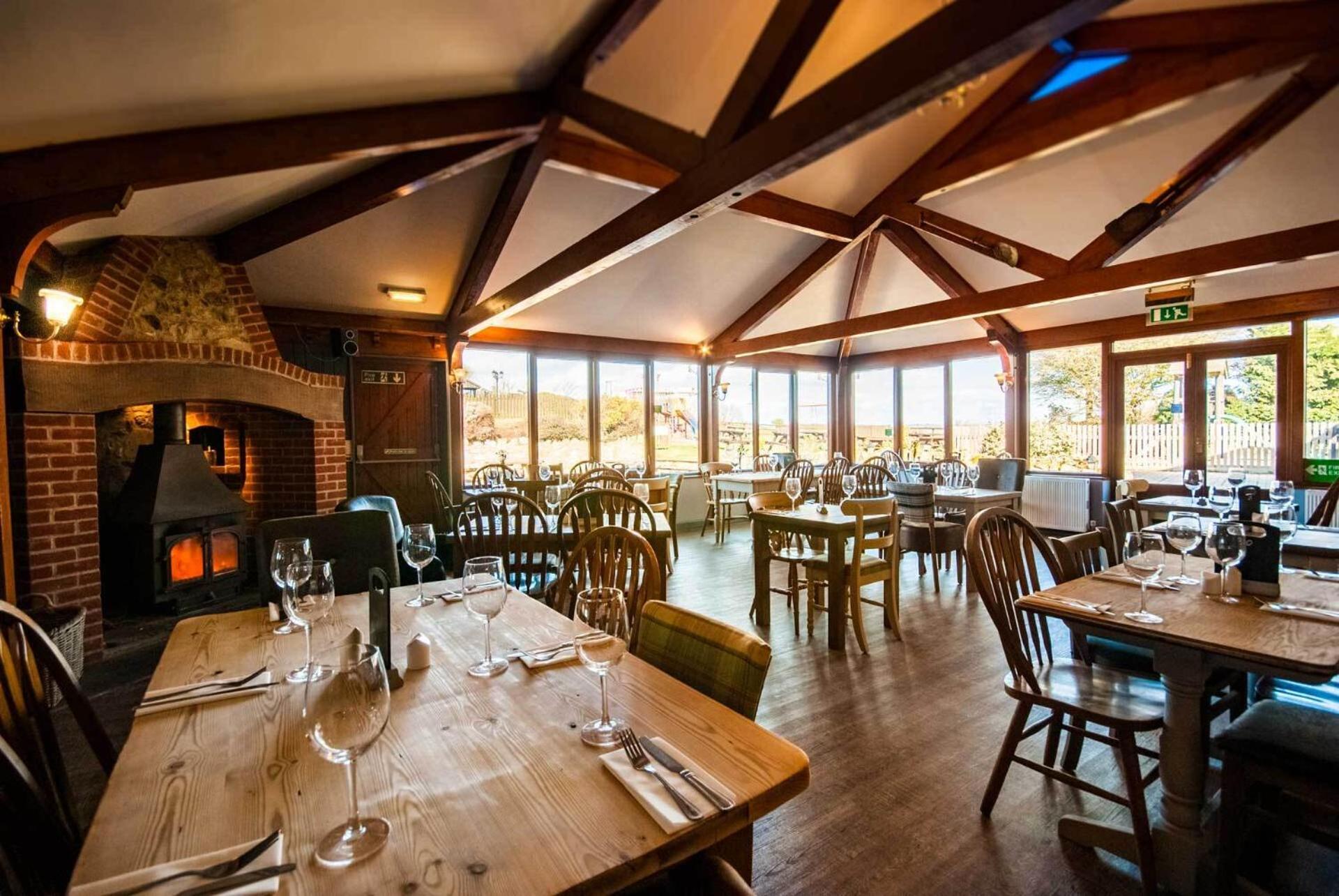 The Chequers Inn Rookley エクステリア 写真